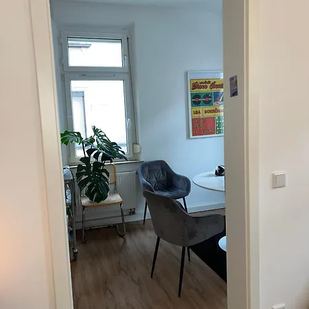 Schoene In Innenstadtnaehe Apartmán